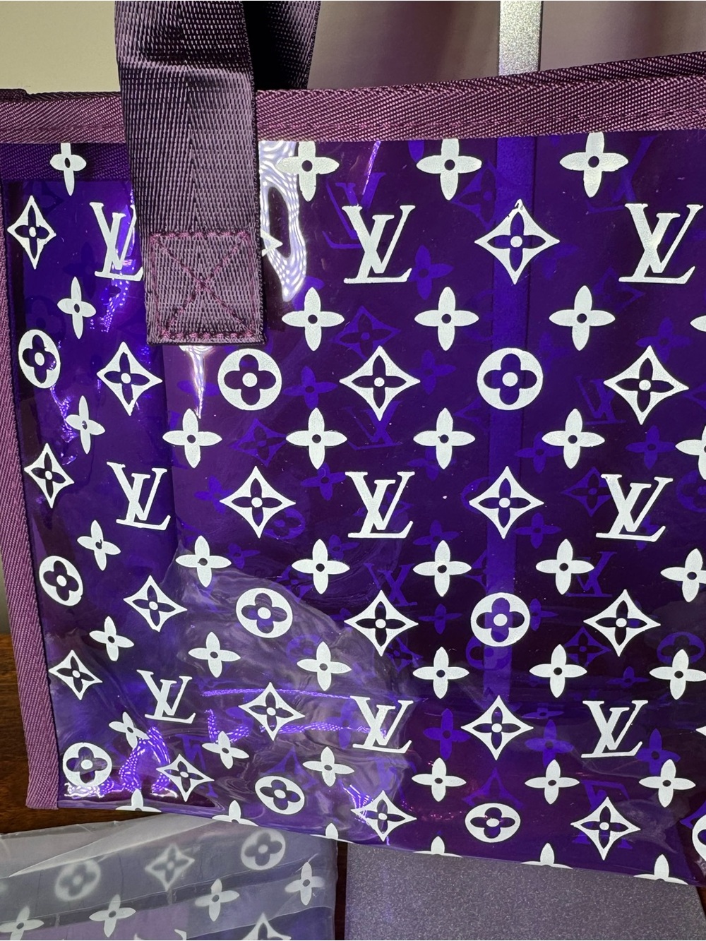 Purple Clear Glossy Tote. No Brand. Brand New. Set of 3. - Picture 9 of 9